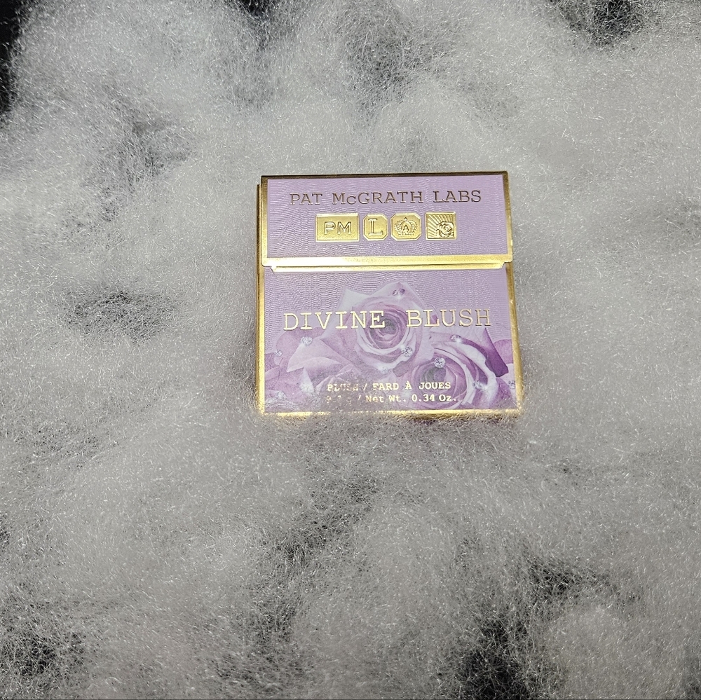 Pat McGrath Divine Blush - Purple